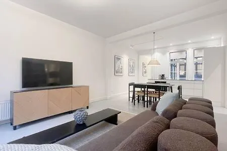 2br In Heart Of Cph * 코펜하겐